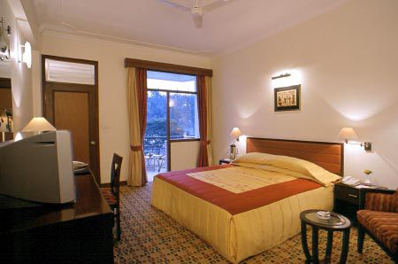 Country Inn & Suites Haridwār Exterior foto